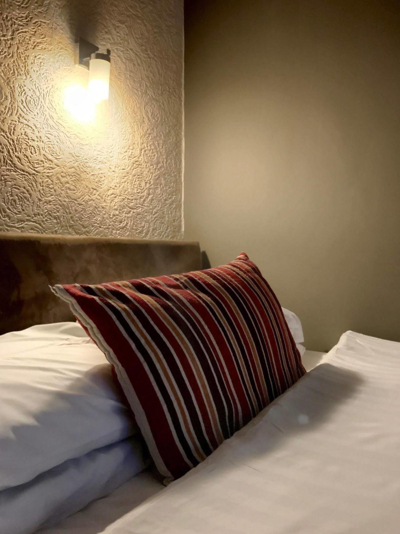 Glenlossie Guest House Dumfries Eksteriør billede