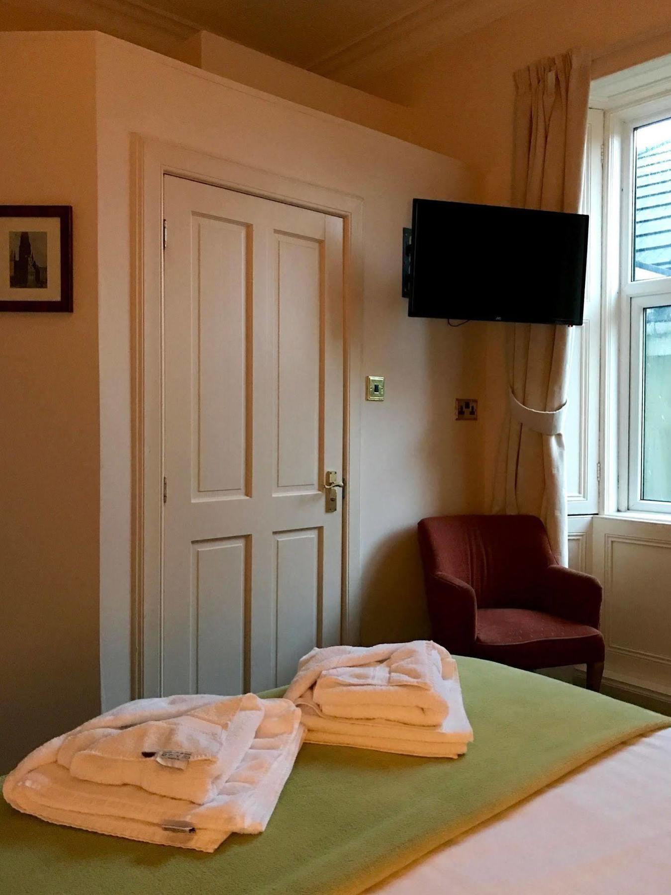 Glenlossie Guest House Dumfries Eksteriør billede