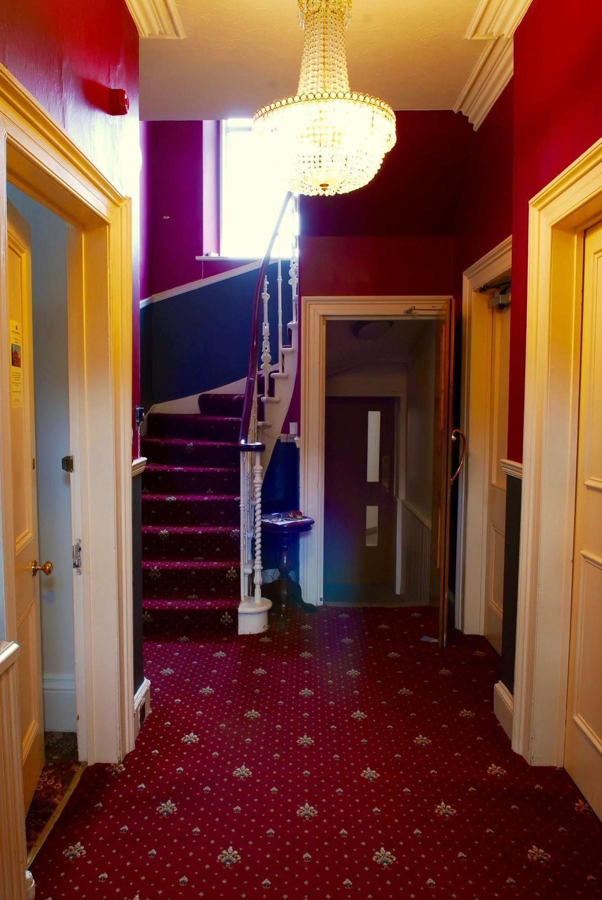 Glenlossie Guest House Dumfries Eksteriør billede
